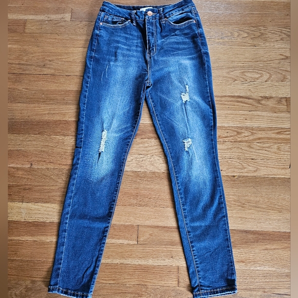 YMI Denim - YMI Curvy Fit High Rise Stretch Jeans Womens Size 28" Waist X 28-1/2" Inseam